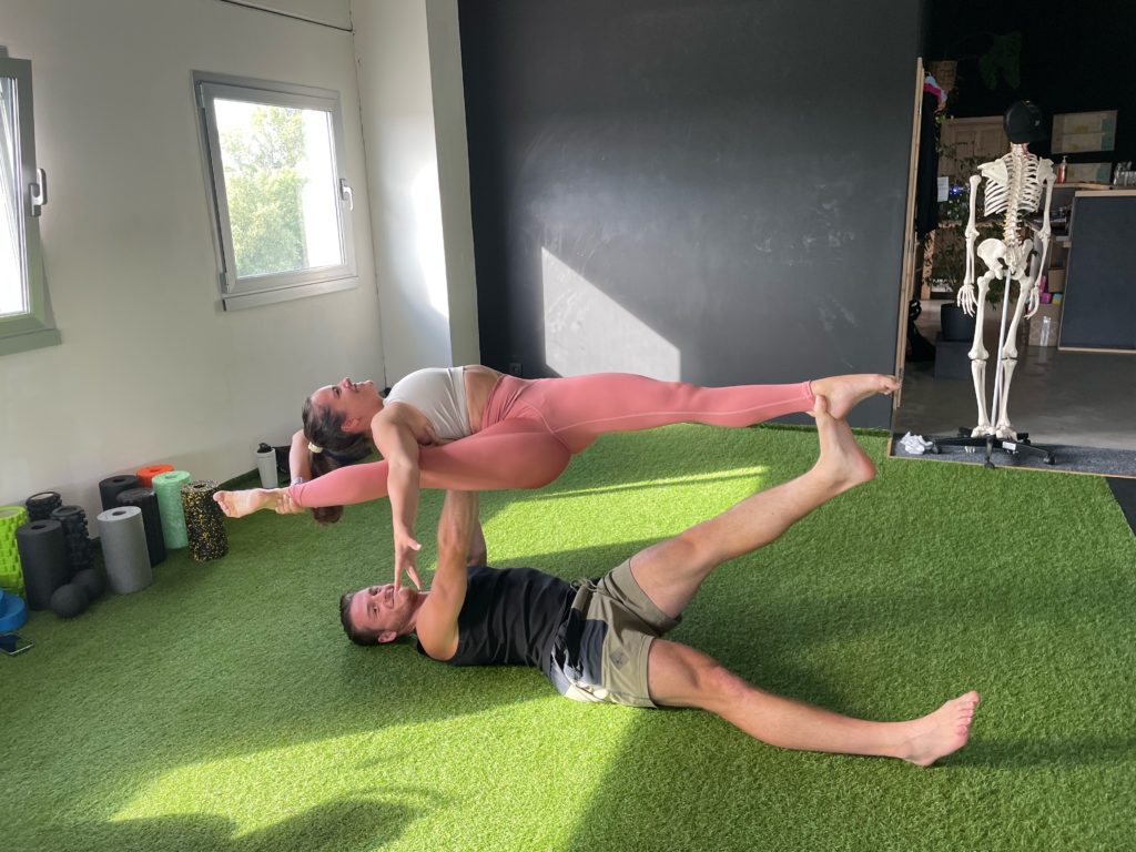 Acroyoga