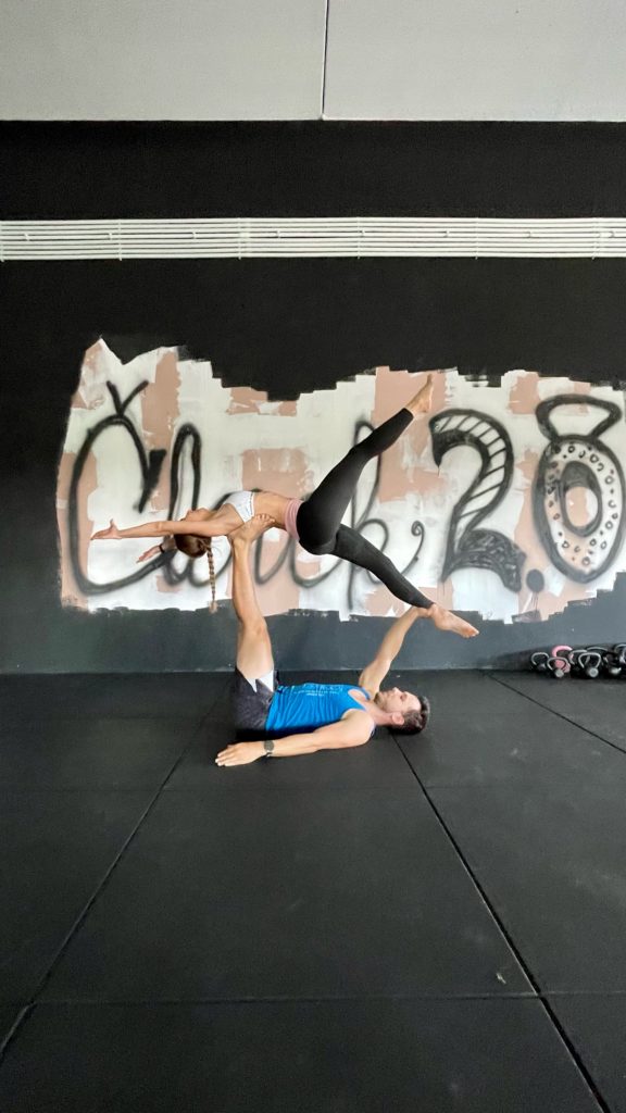 Acroyoga