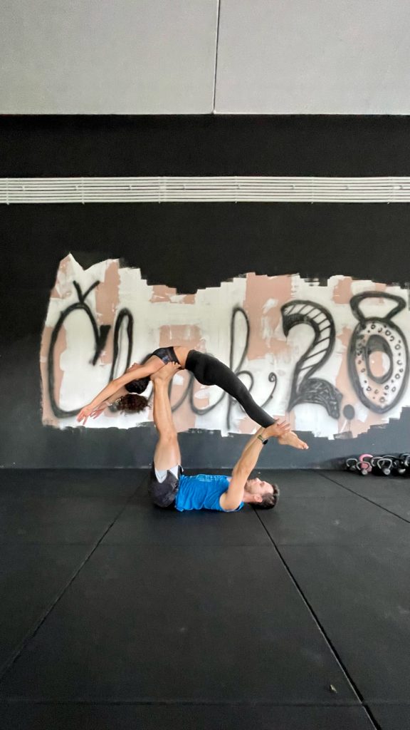 Acroyoga