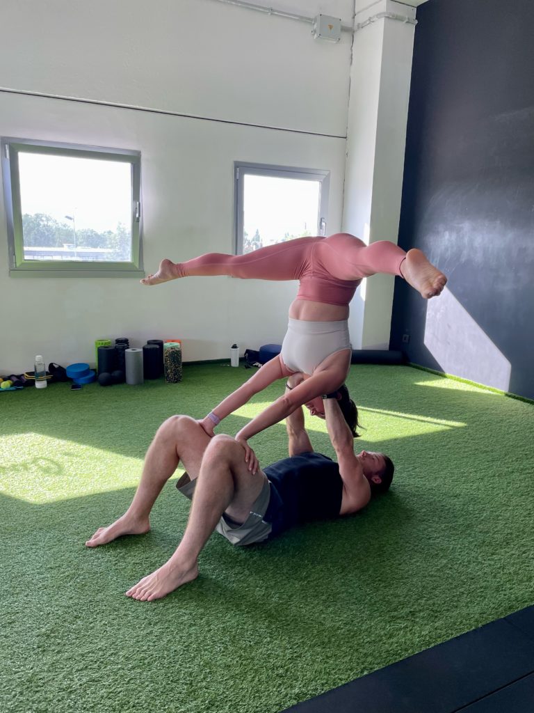 Acroyoga